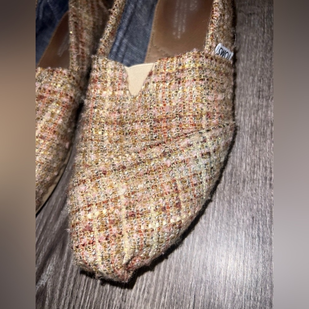 Tom’s women’s shoes sz 9 ✨ - Picture 2 of 9